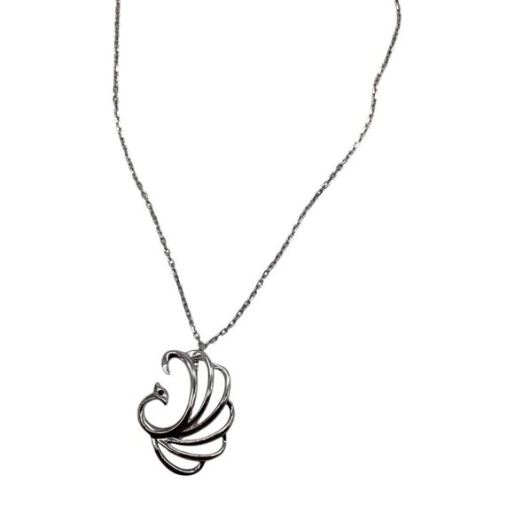 Silver Mountain S925 Sterling Silver 18in  Necklace With Elegant Pendant & Chain - Picture 2 of 8